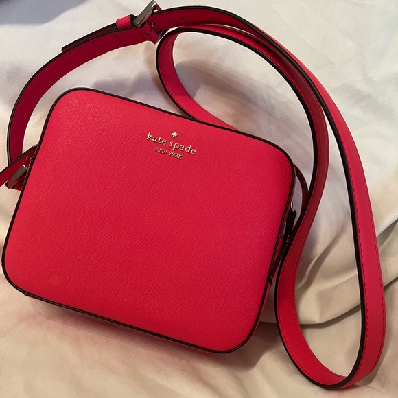 kate spade Handbags - Kate spade crossbody purse